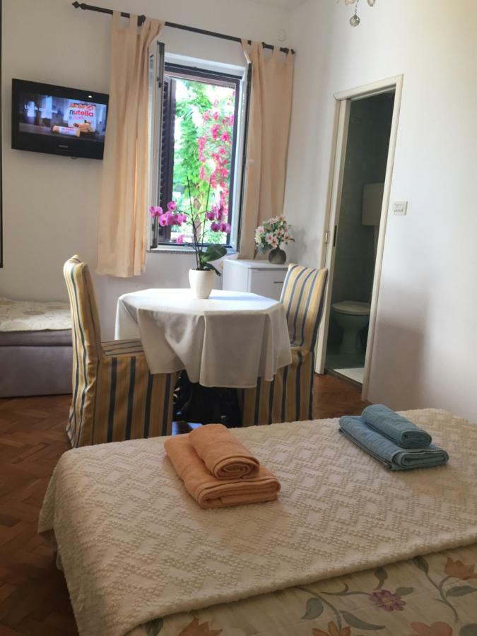 Rooms Tusculum 오파티아 외부 사진